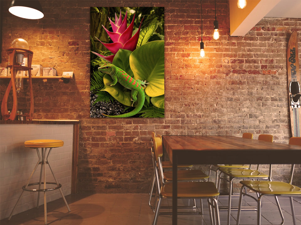 Gecko wall art displayed in a room setting